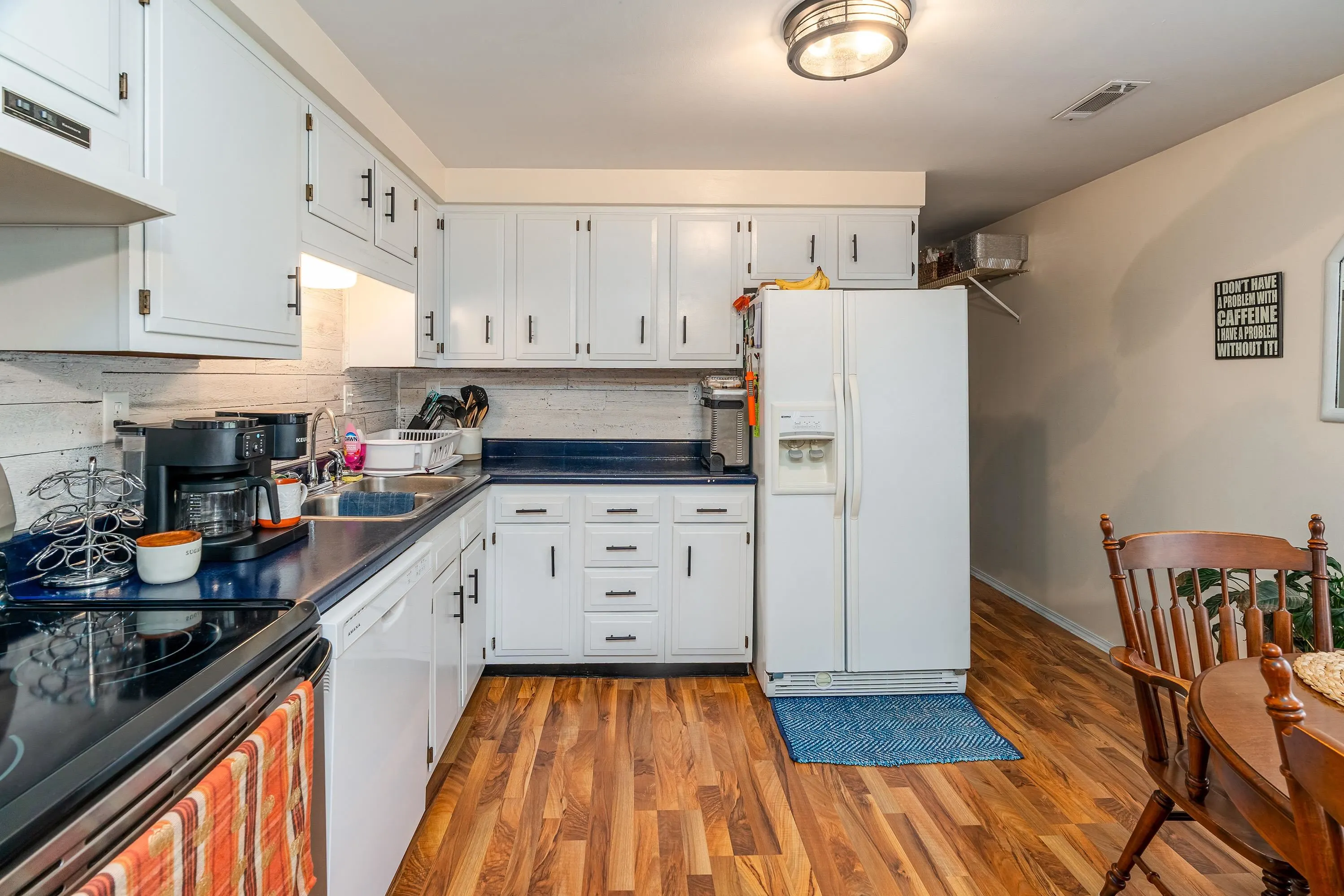 1800 E pickett Lane IL