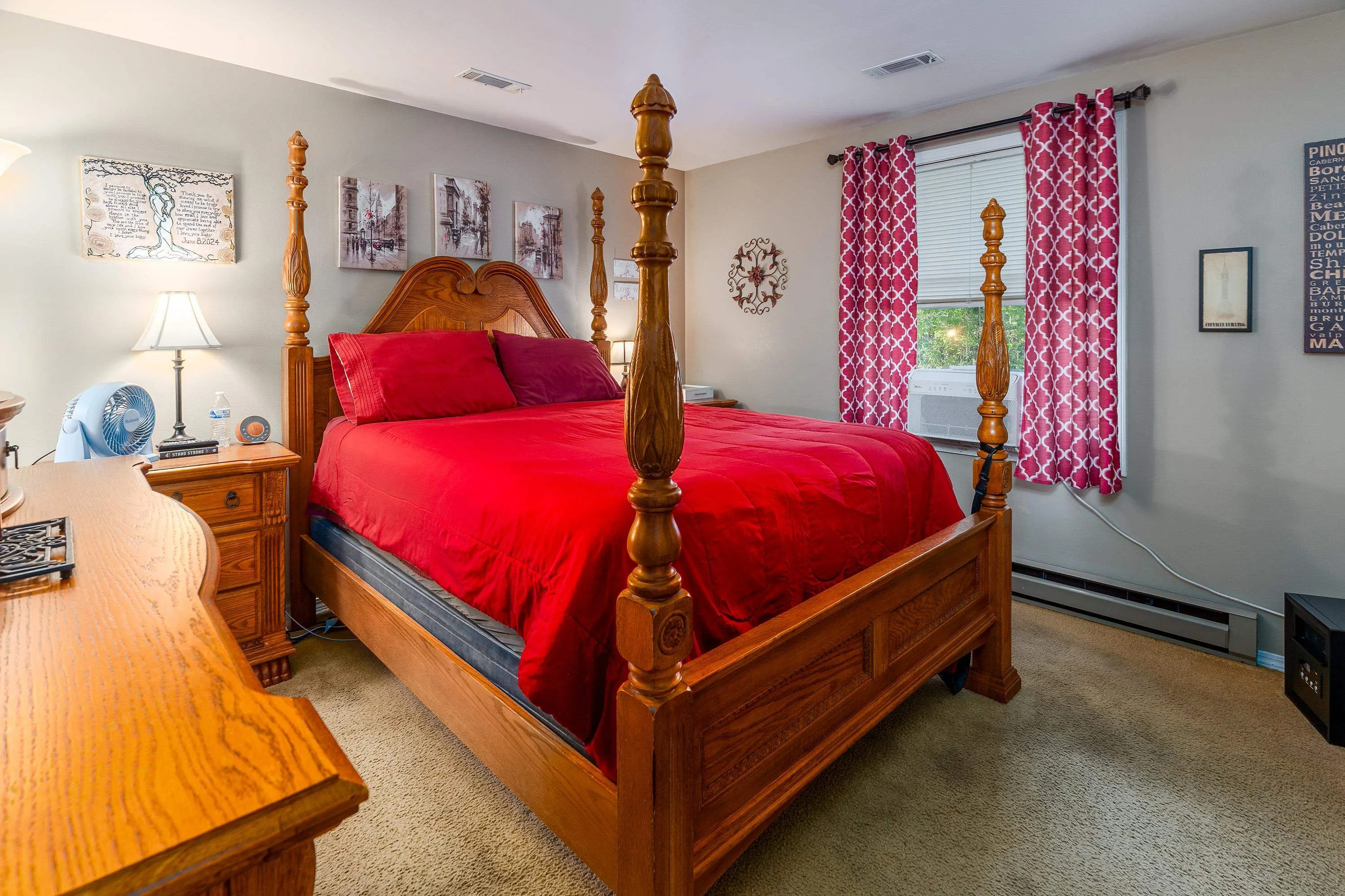 1800 E pickett Lane IL