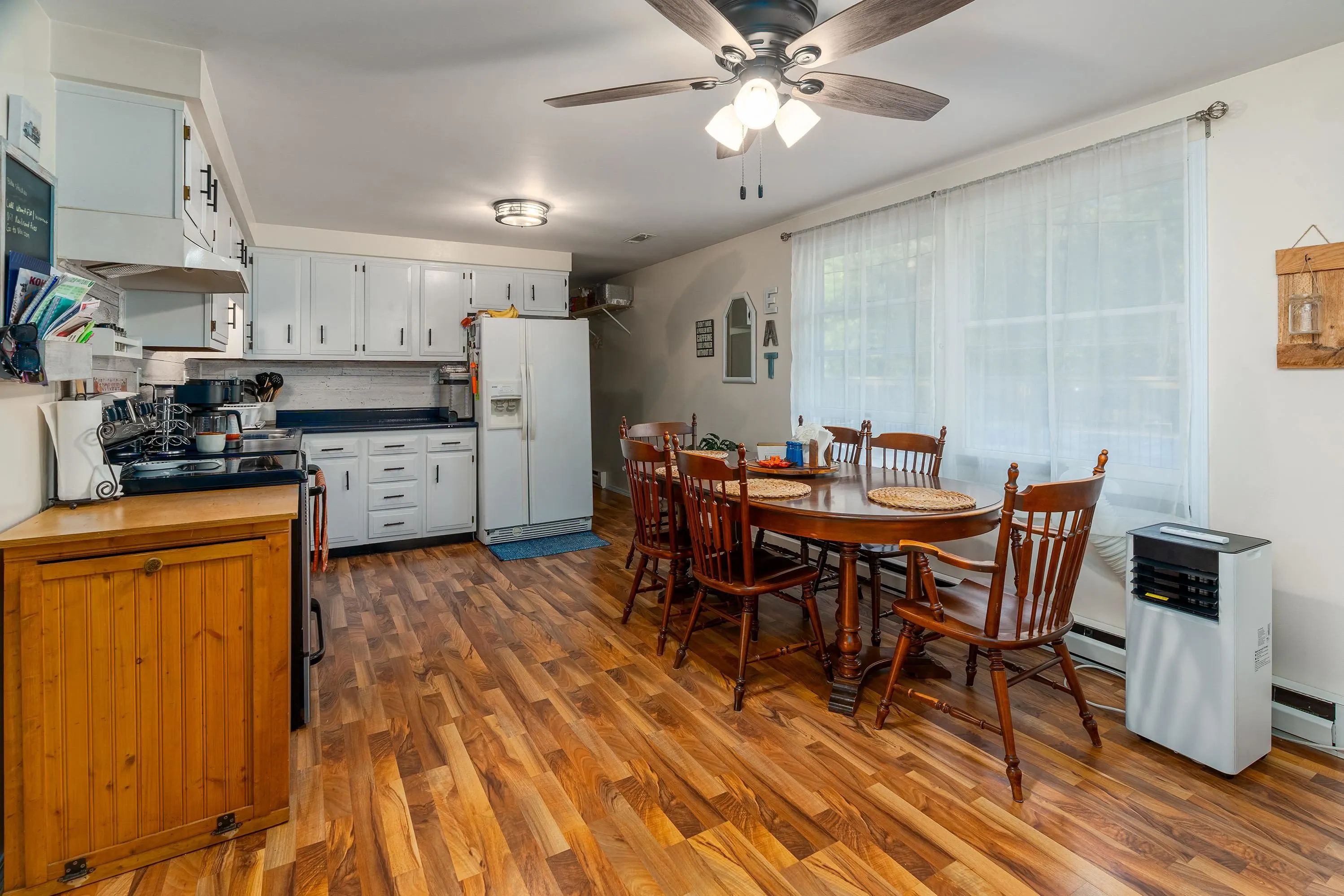 1800 E pickett Lane IL