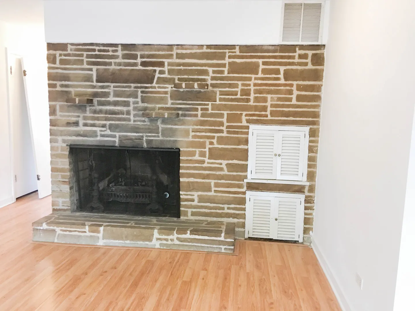 817 Goodwin Drive IL