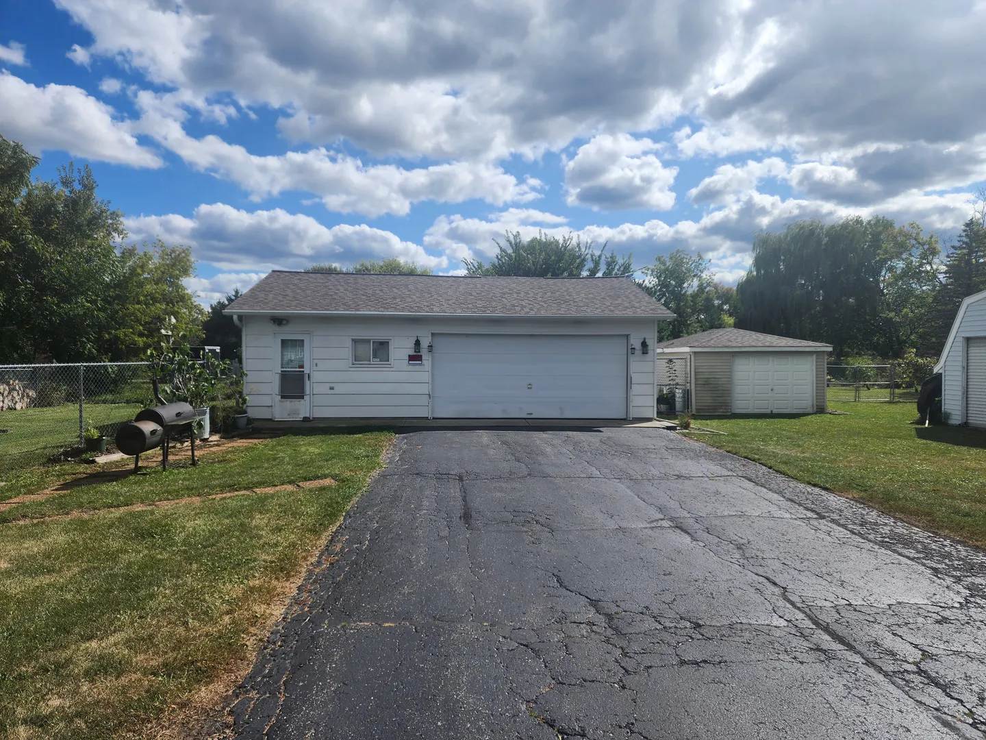 23541 W Beach Grove Road IL