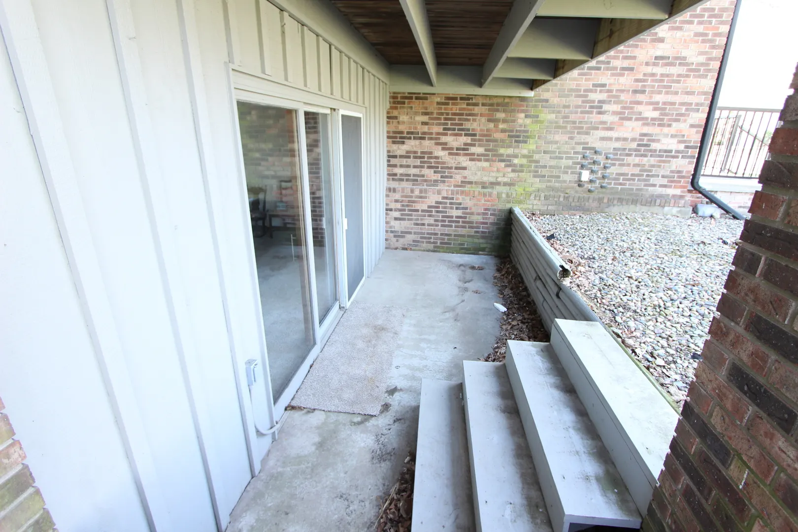 1111 E Jefferson Street 3 IL