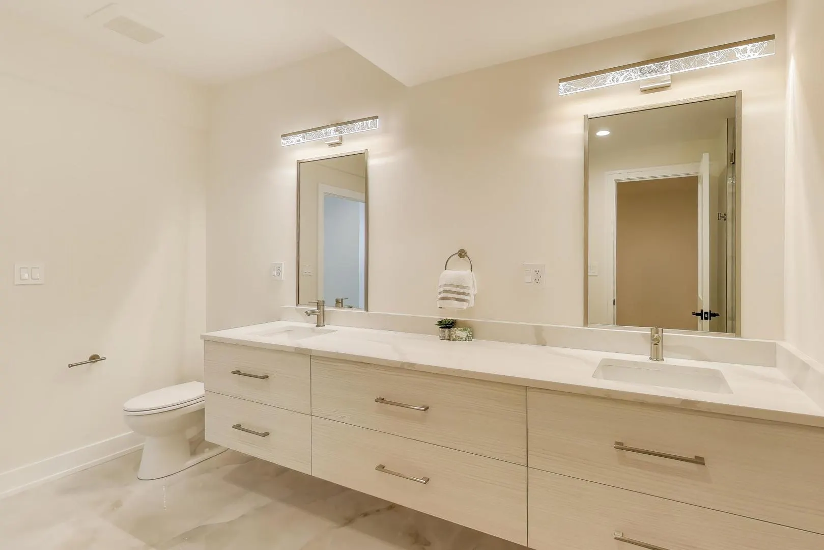 1839 Shelley Court IL