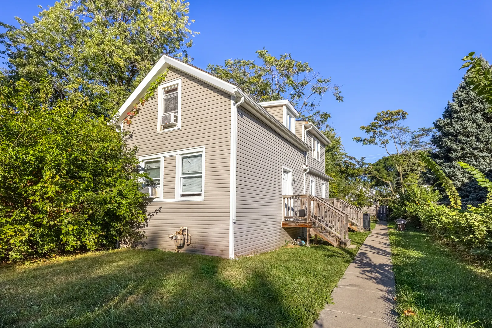 8607 S Morgan Street IL