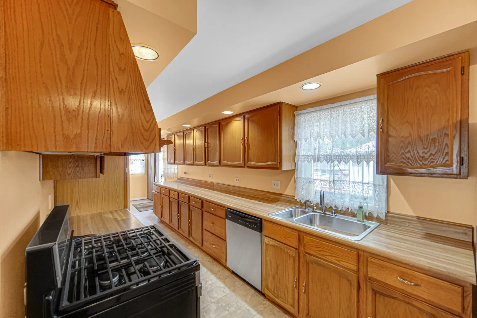 18458 Morris Avenue IL