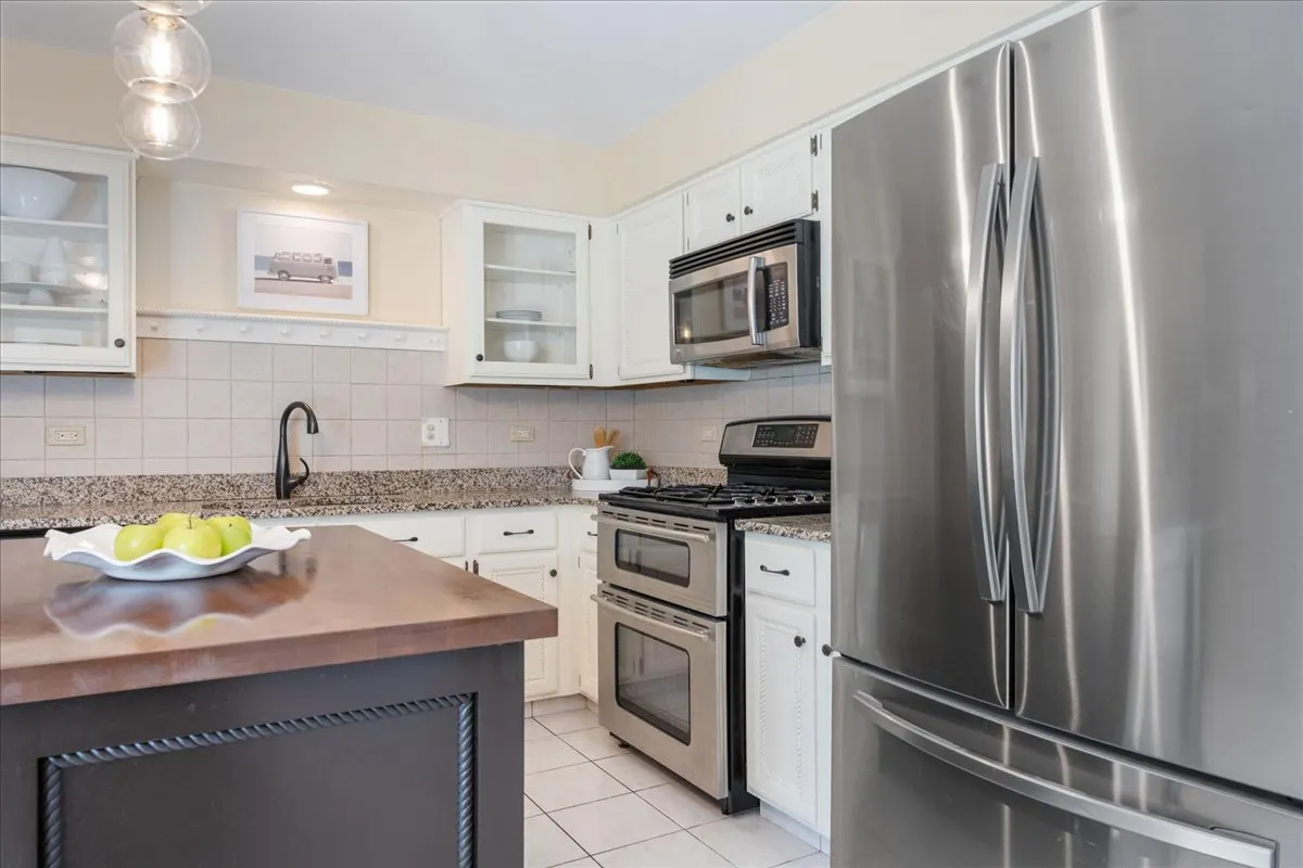 243 Spring Creek Circle IL