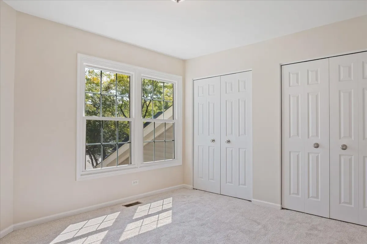 243 Spring Creek Circle IL