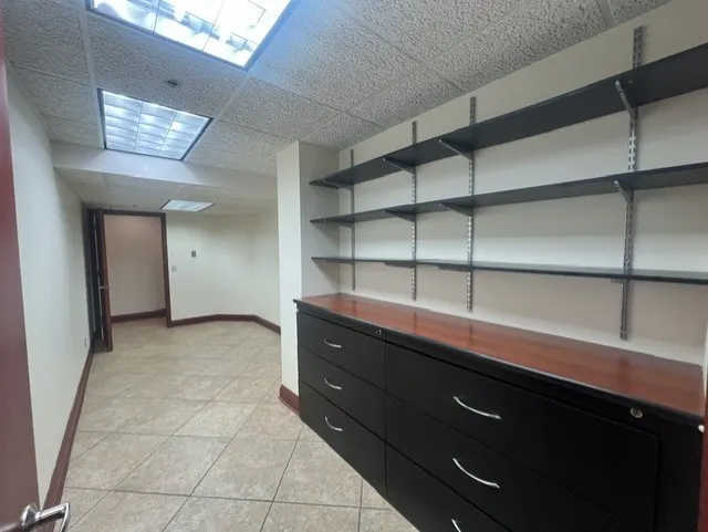 707 Ridgeview Drive IL