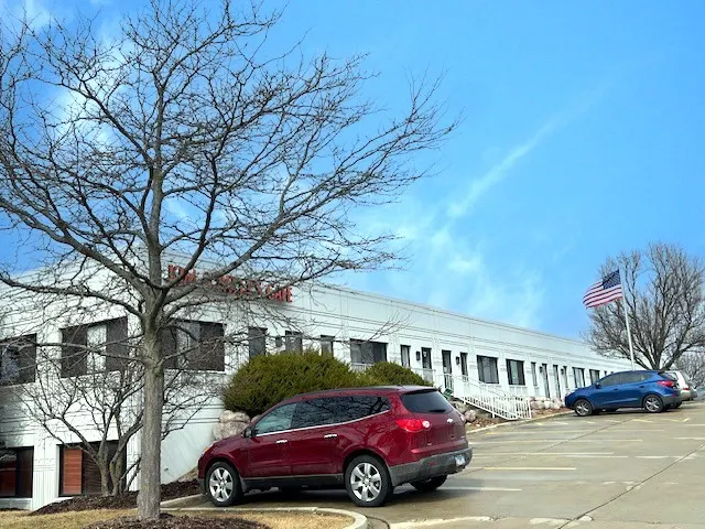 707 Ridgeview Drive IL