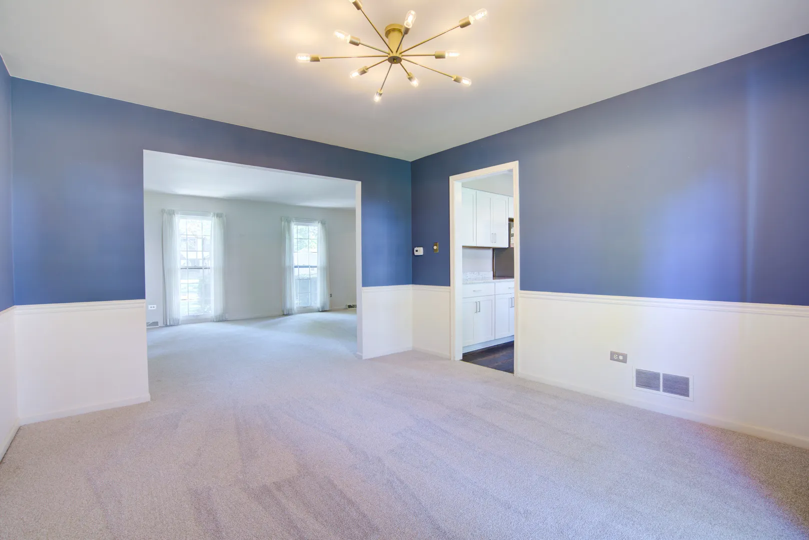 907 Secretariat Drive IL