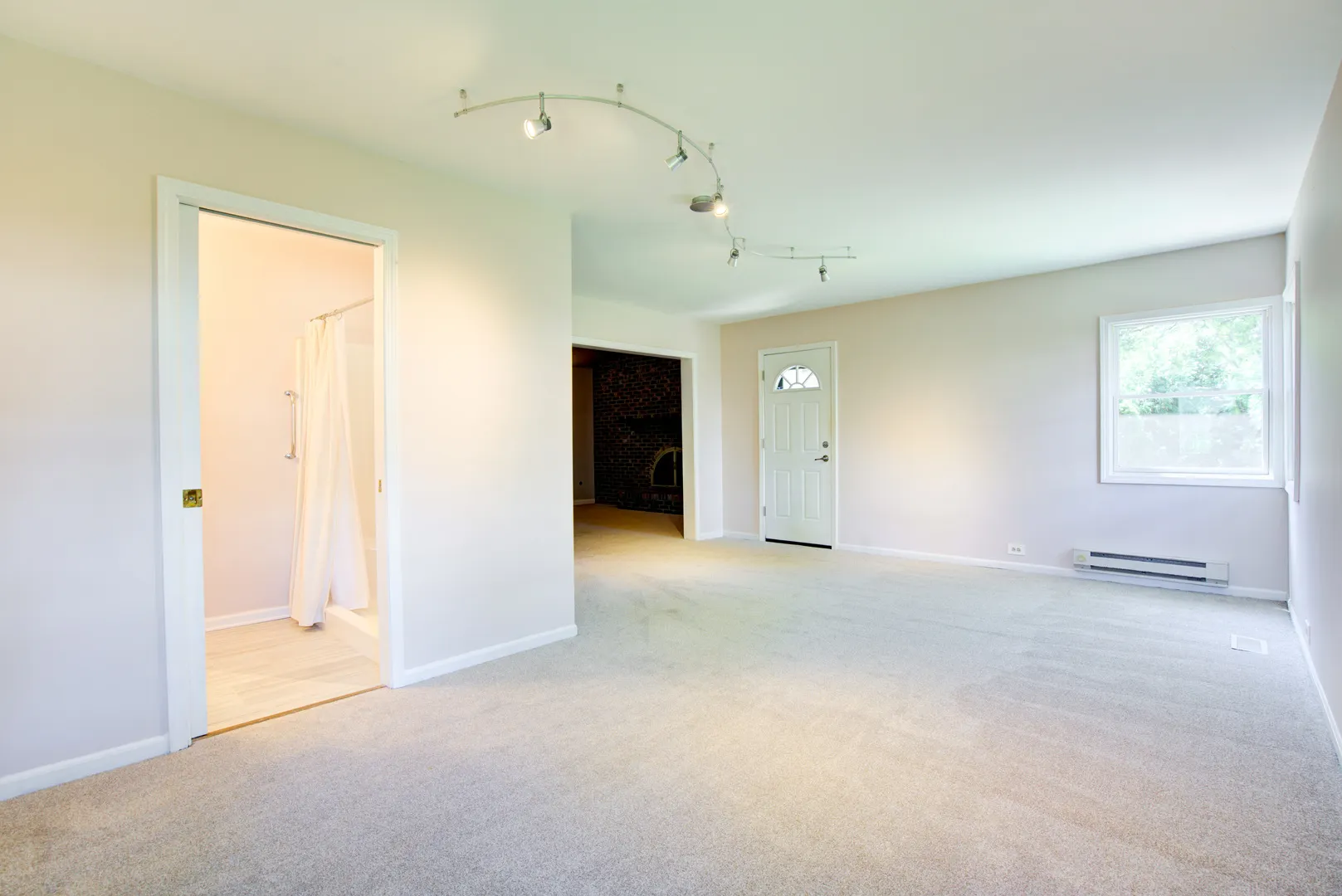 907 Secretariat Drive IL