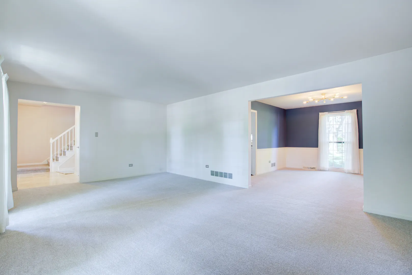 907 Secretariat Drive IL