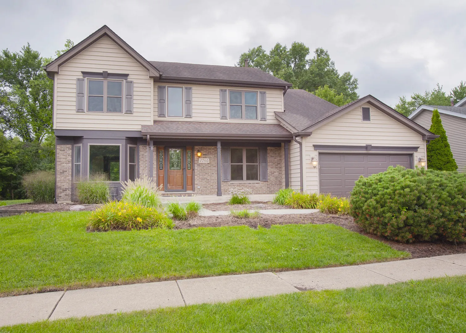 2705 Colonial Drive IL