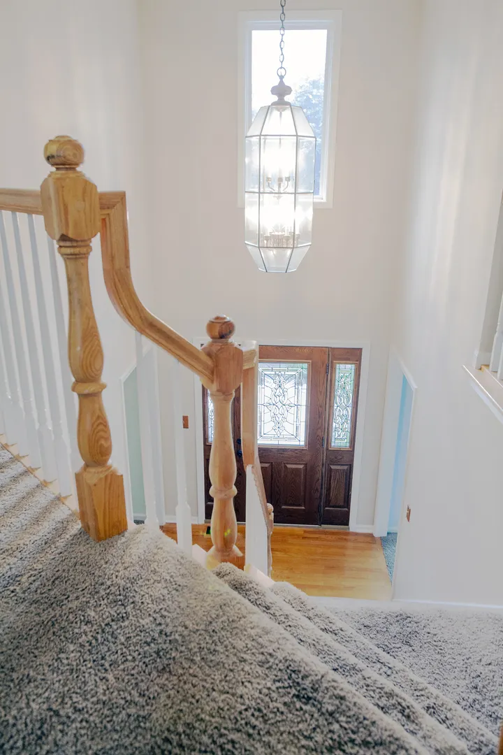 2705 Colonial Drive IL