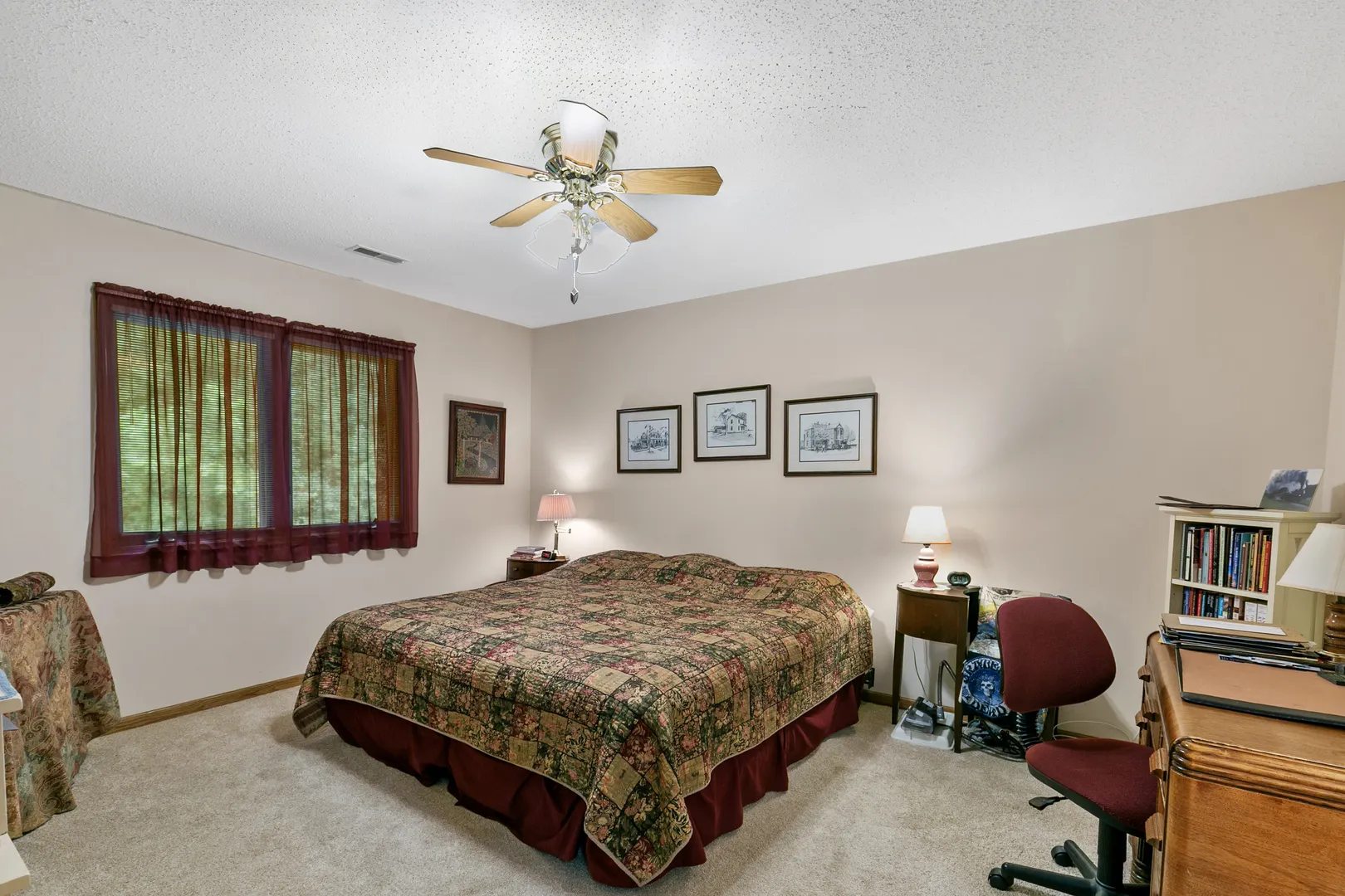 3422 Station Drive IL