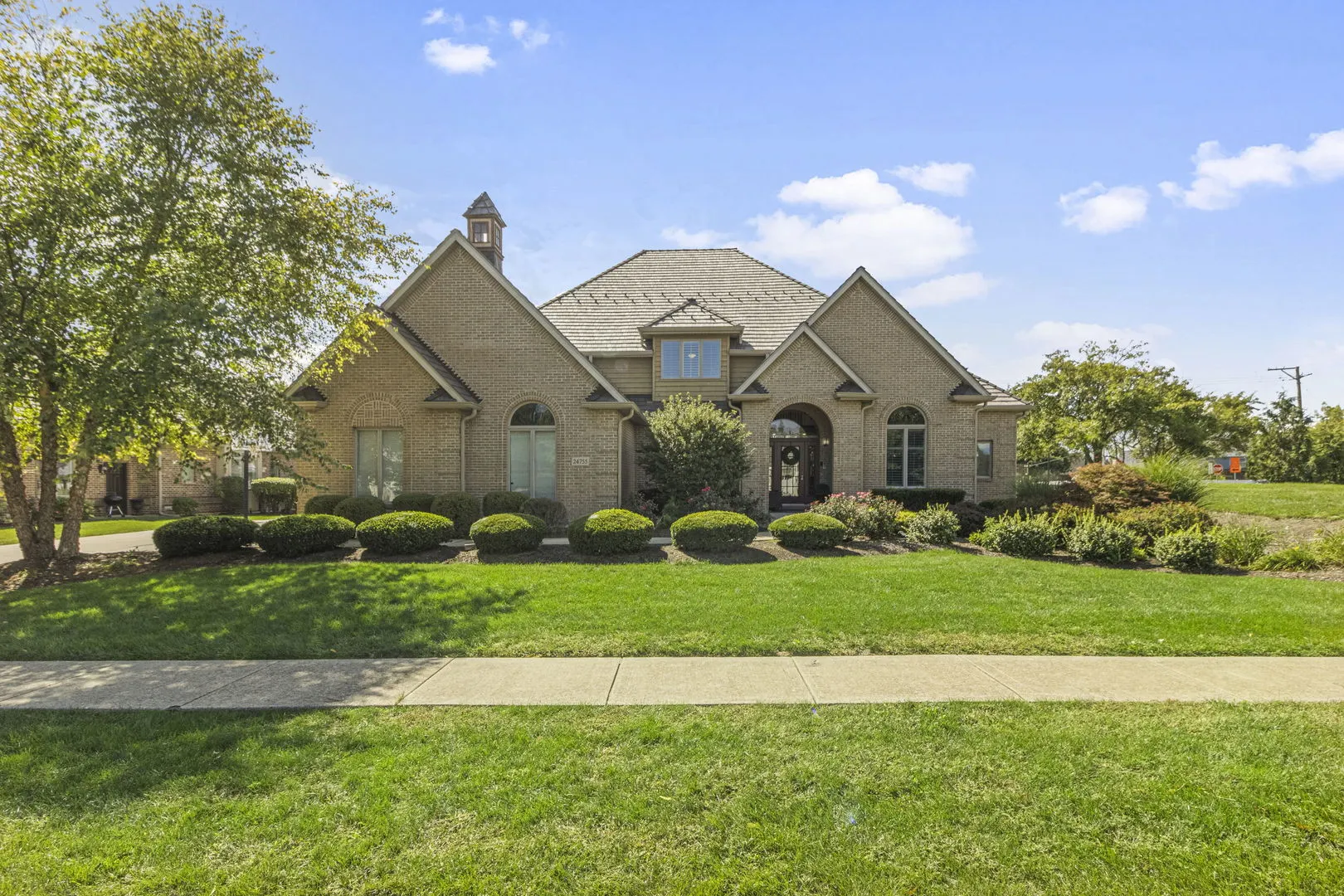 24755 W Manor Drive IL
