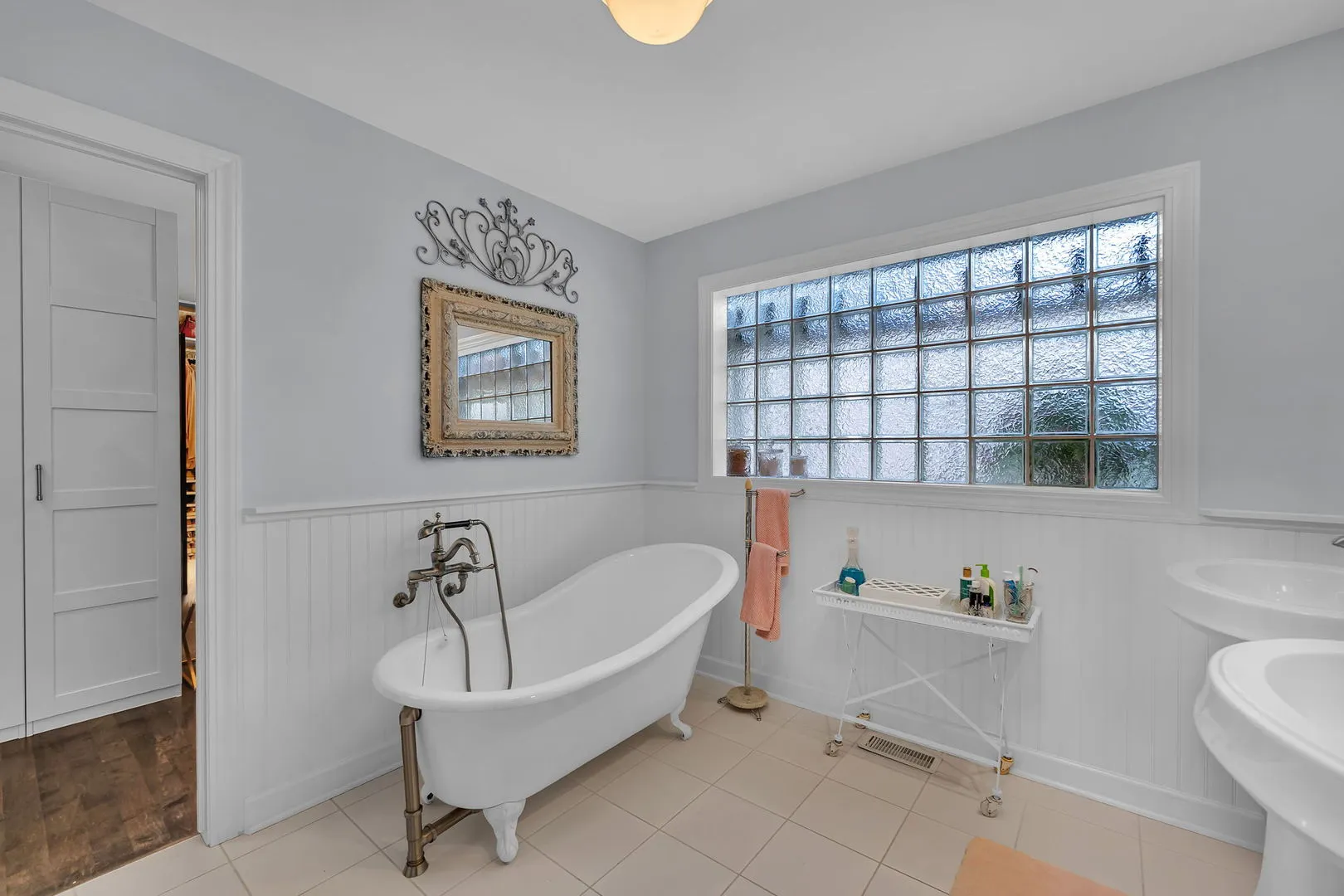 719 Stonebridge Road IL