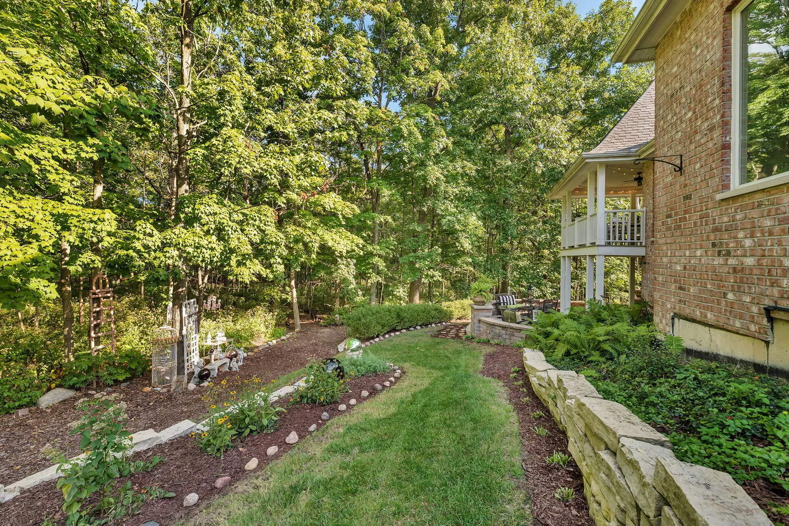 719 Stonebridge Road IL