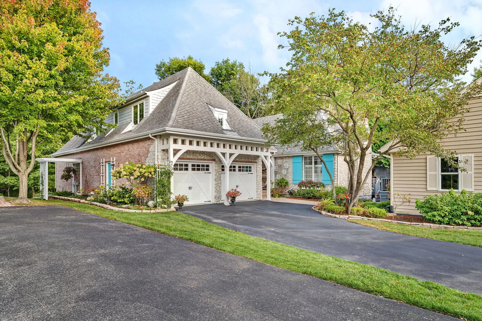 719 Stonebridge Road IL