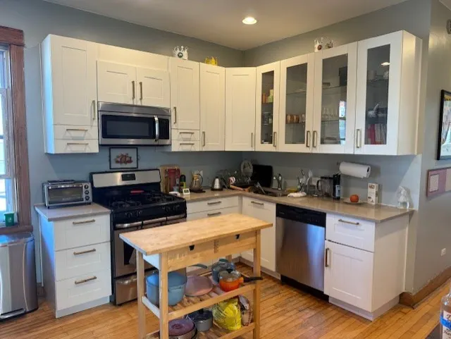 3330 W Evergreen Avenue IL