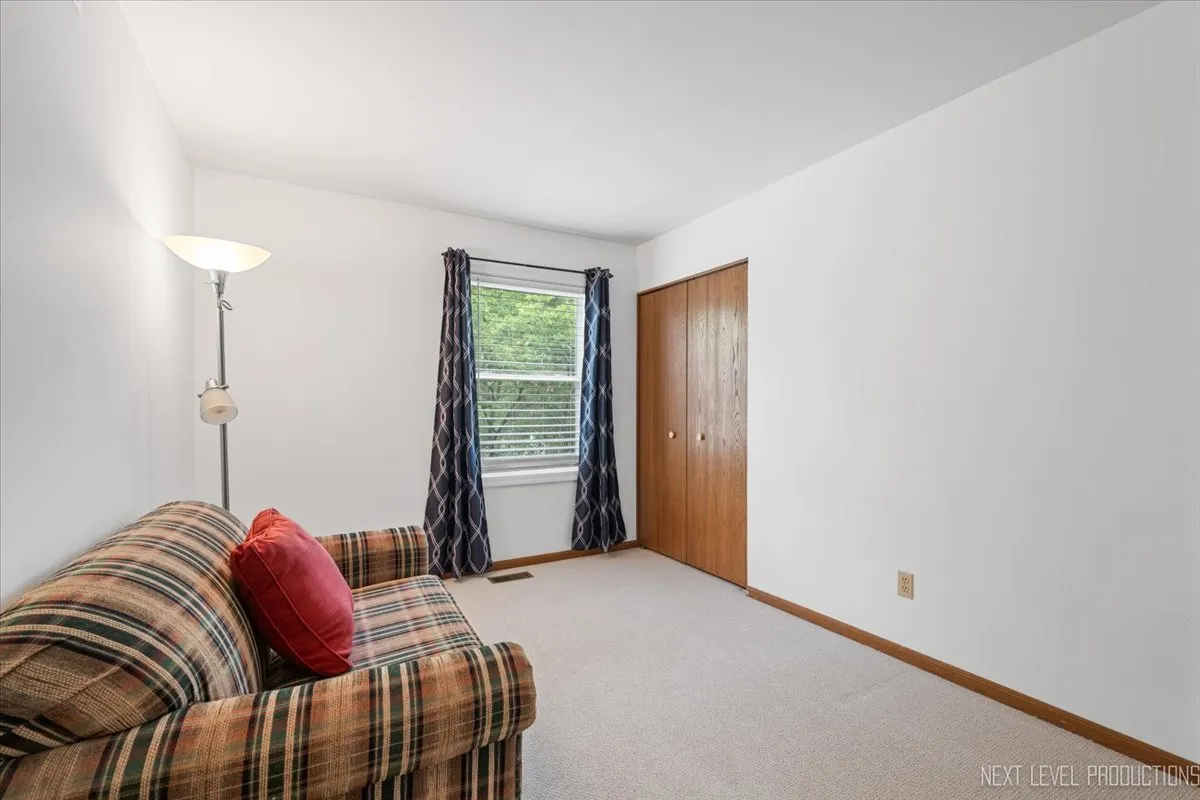 133 Autumn Rdg Drive IL