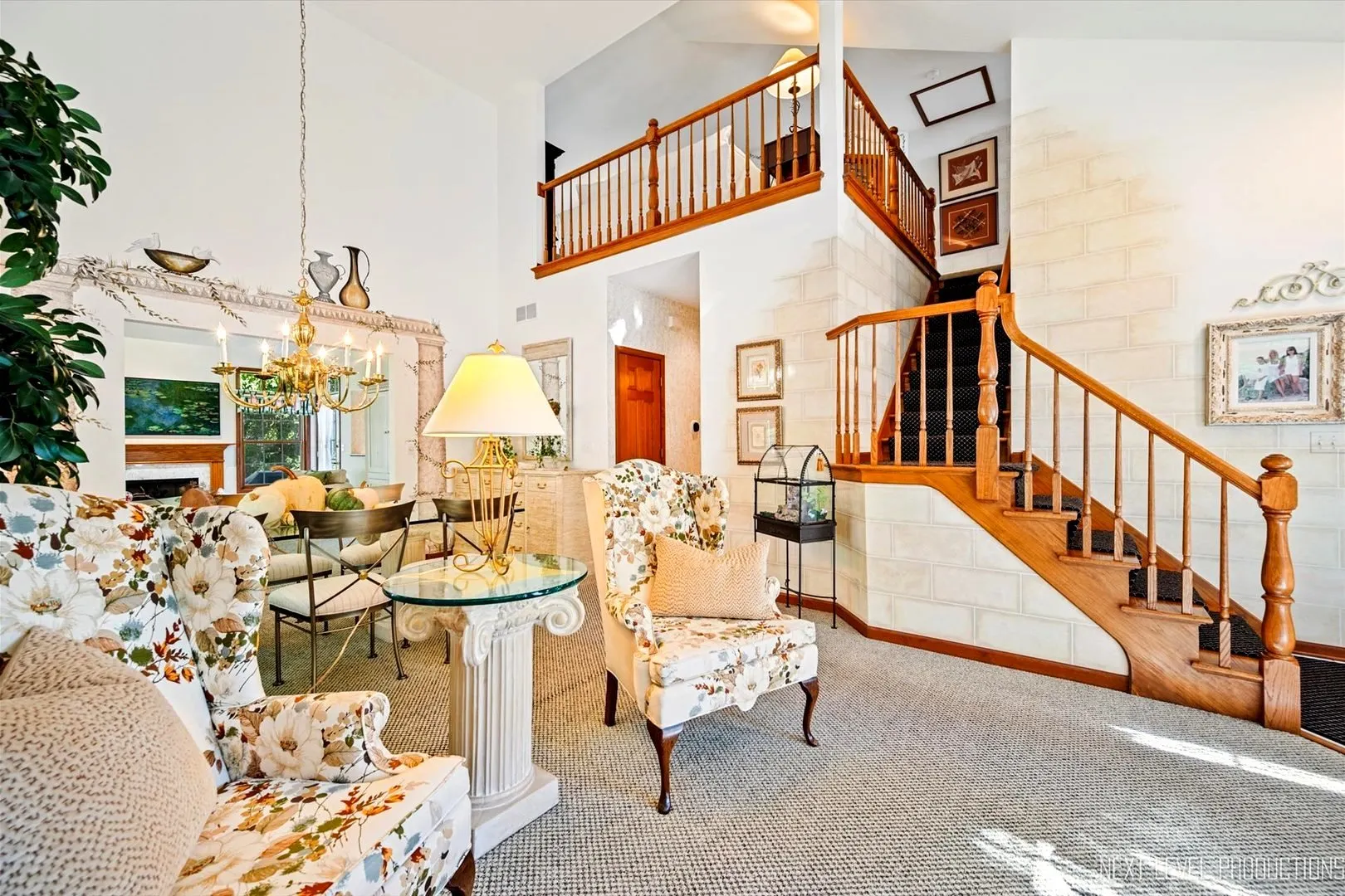 1919 Waverly Circle IL
