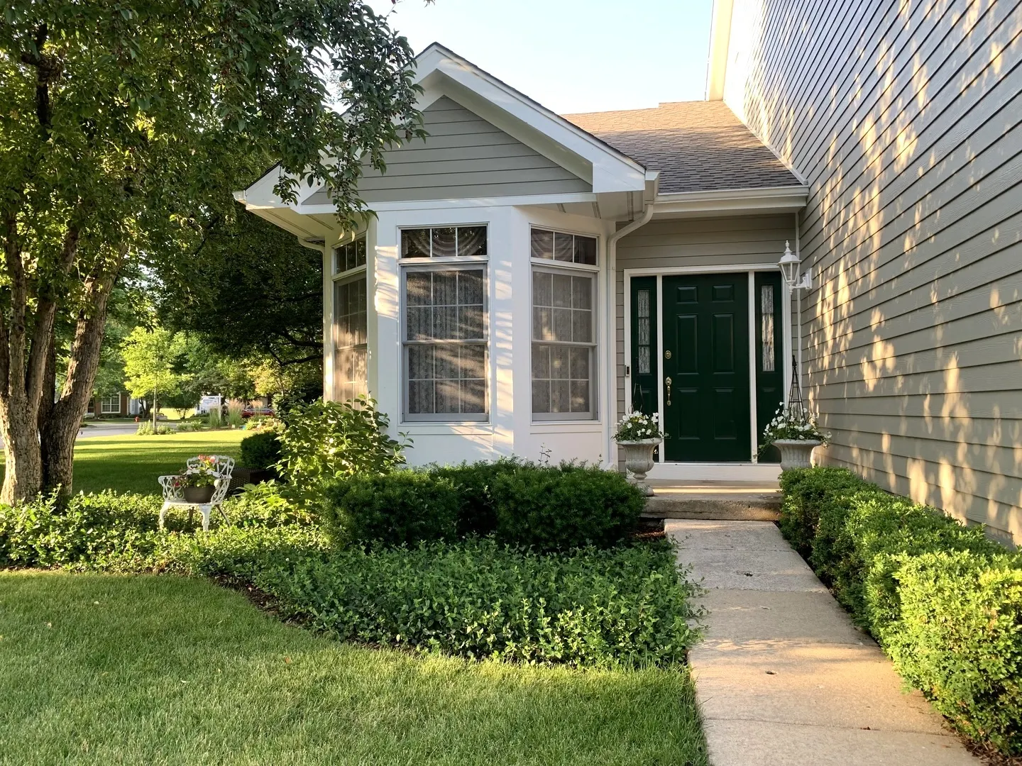 1919 Waverly Circle IL