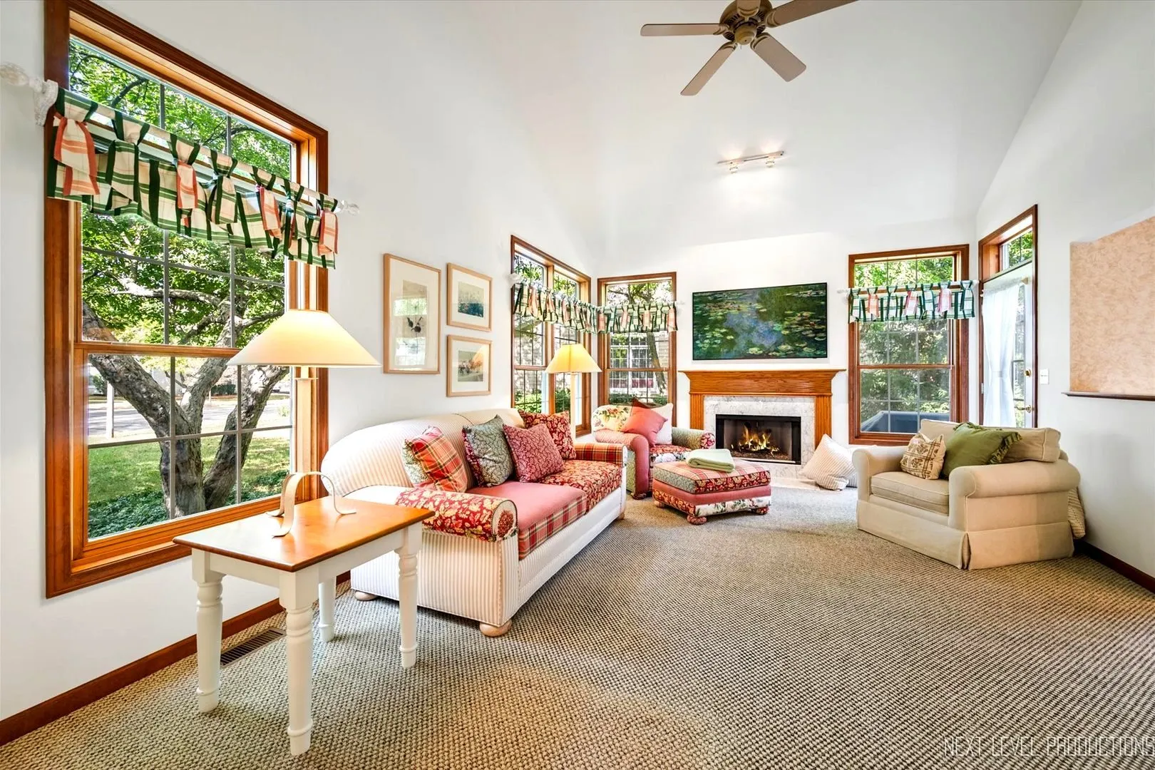 1919 Waverly Circle IL