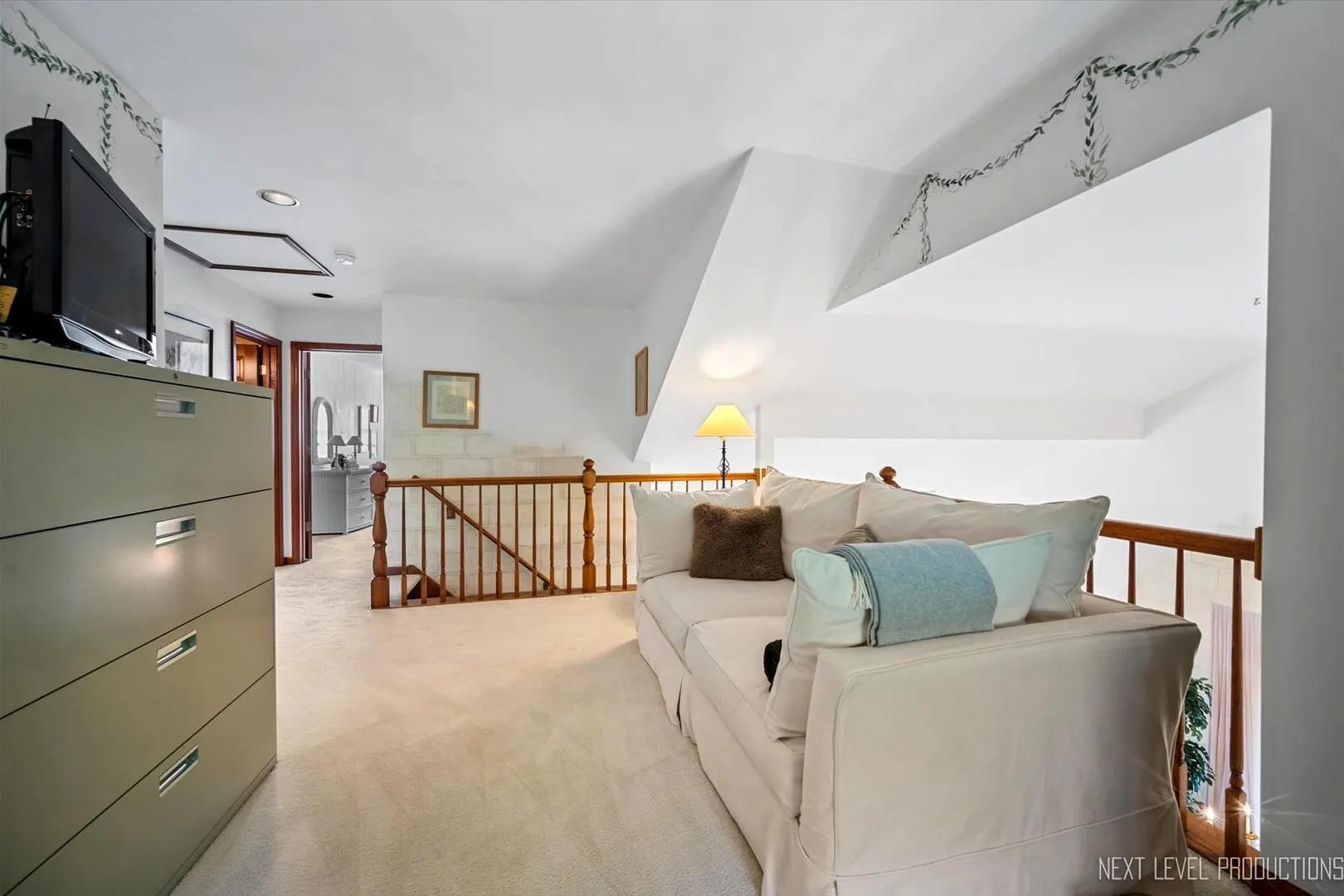 1919 Waverly Circle IL