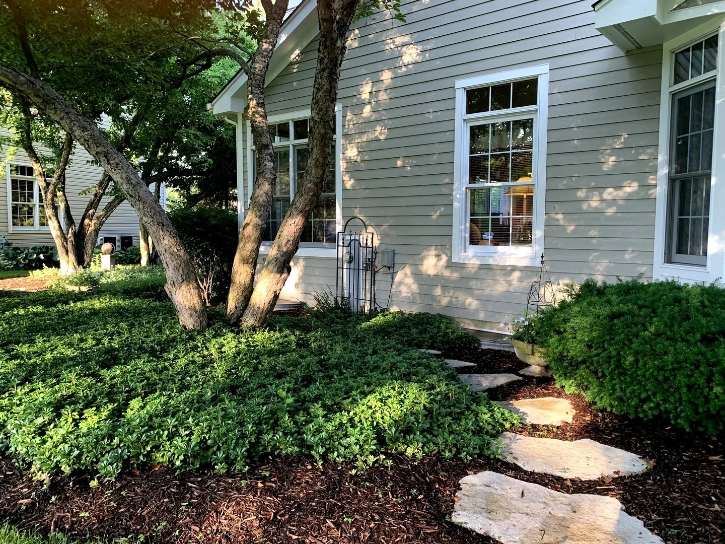 1919 Waverly Circle IL