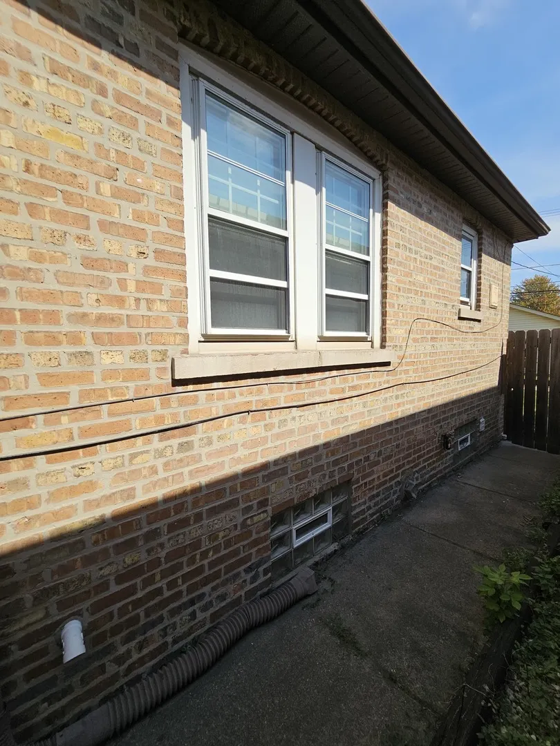 5121 S Central Avenue IL