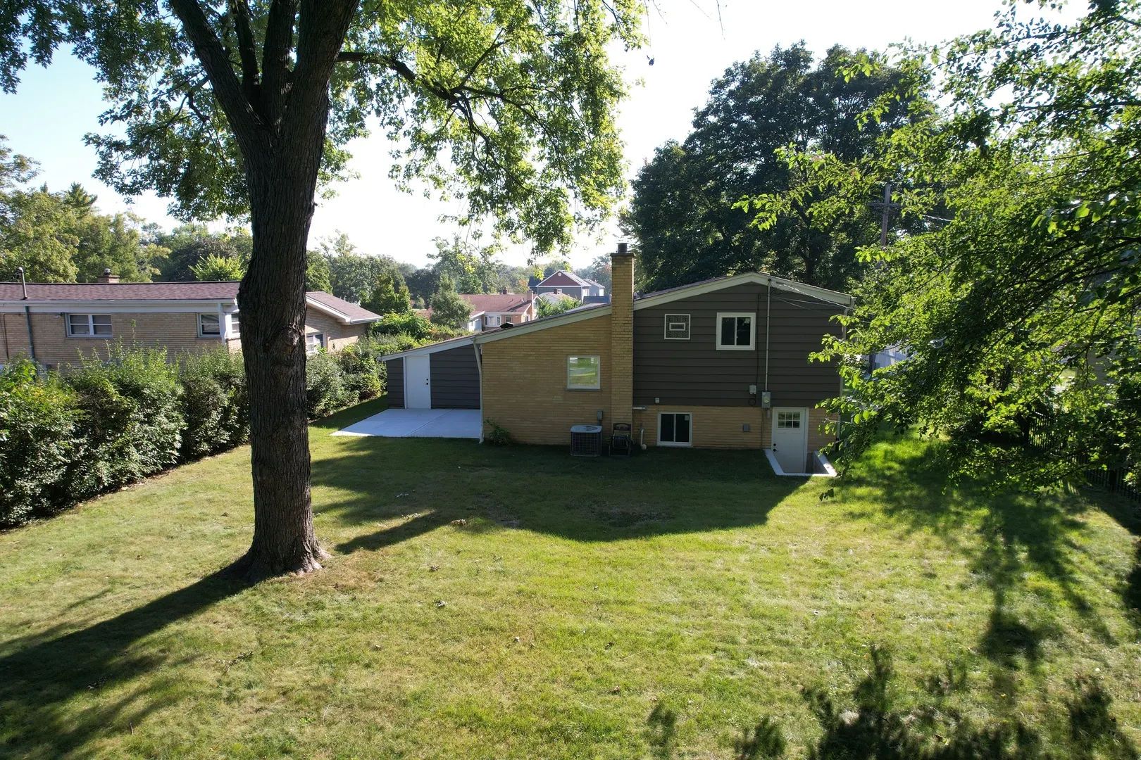 624 N Ridge Avenue IL