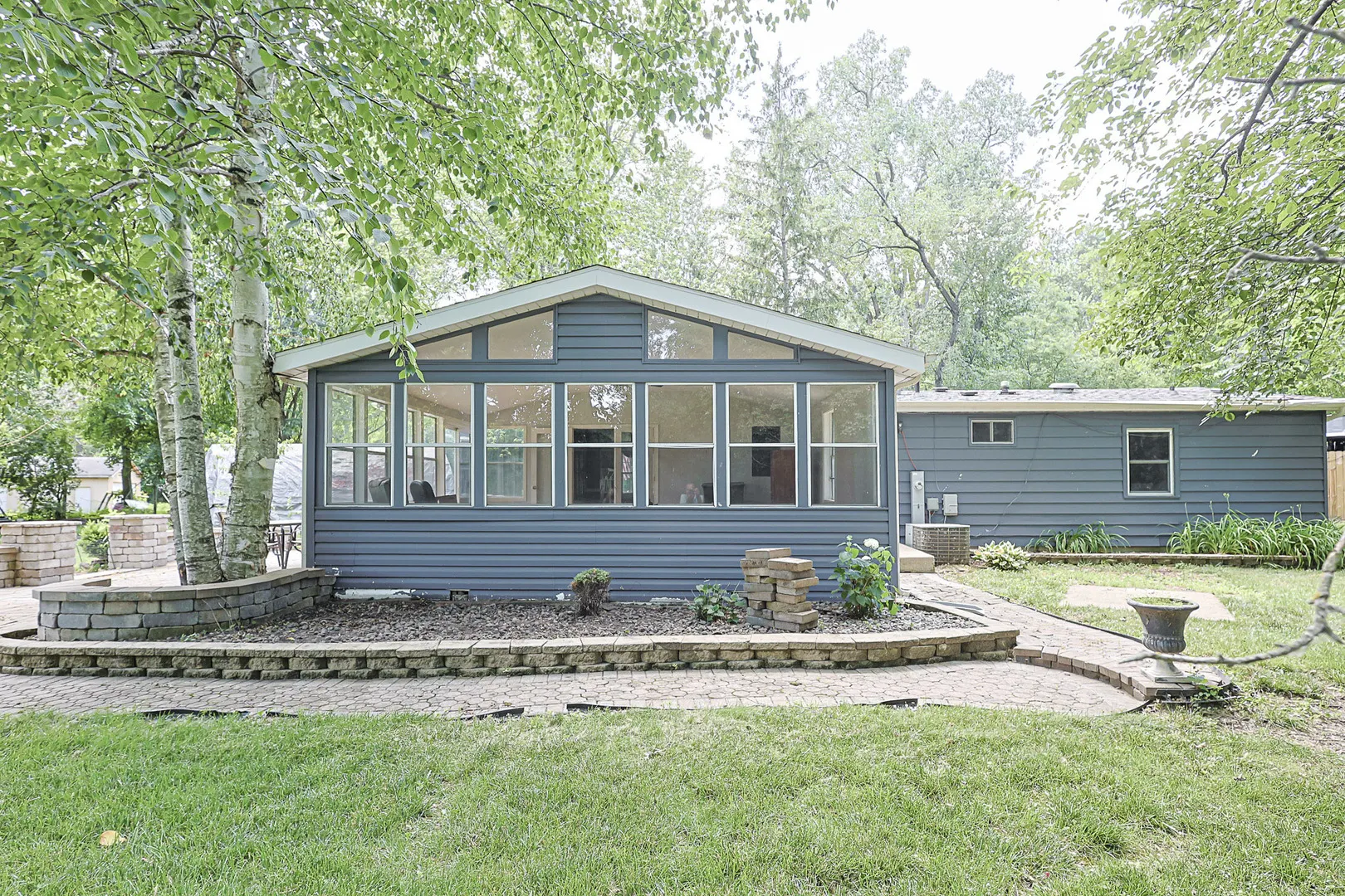 108 Poplar Street IL