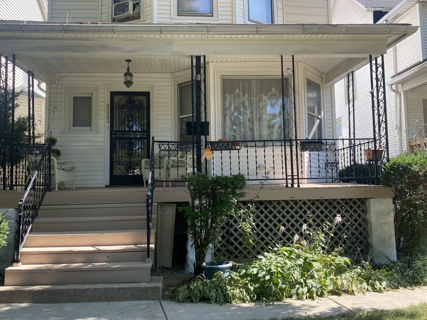 2323 N Monticello Avenue IL