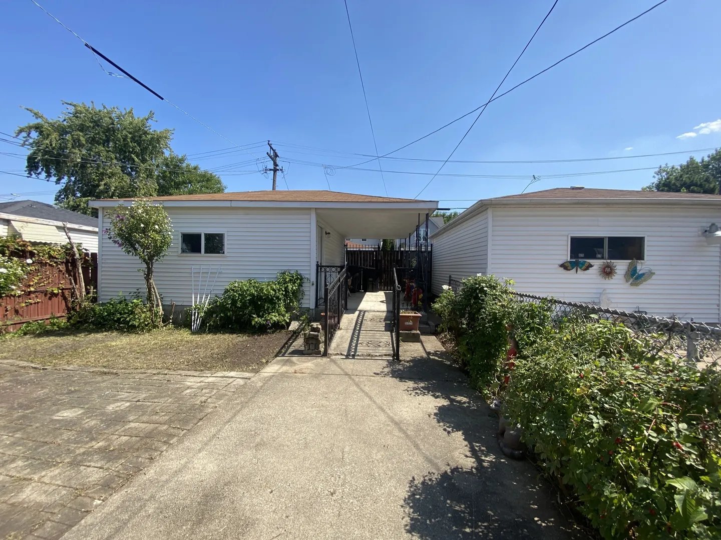 2323 N Monticello Avenue IL