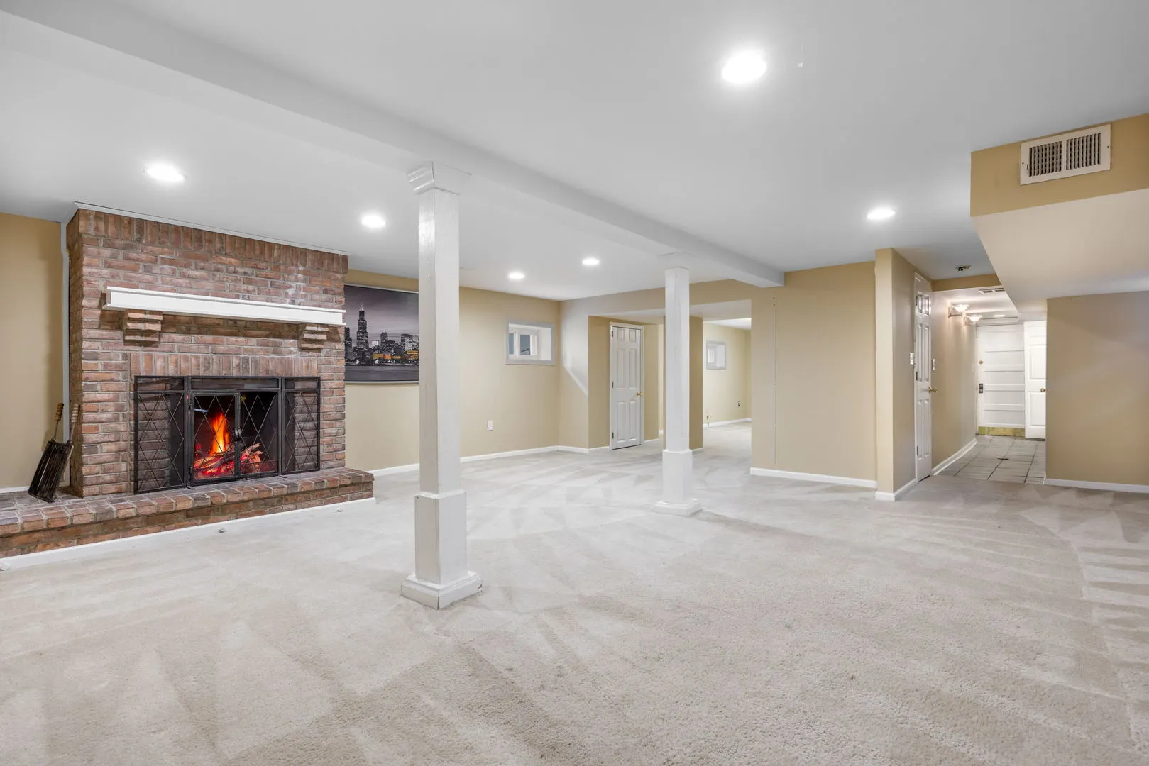 405 S Gilbert Avenue IL
