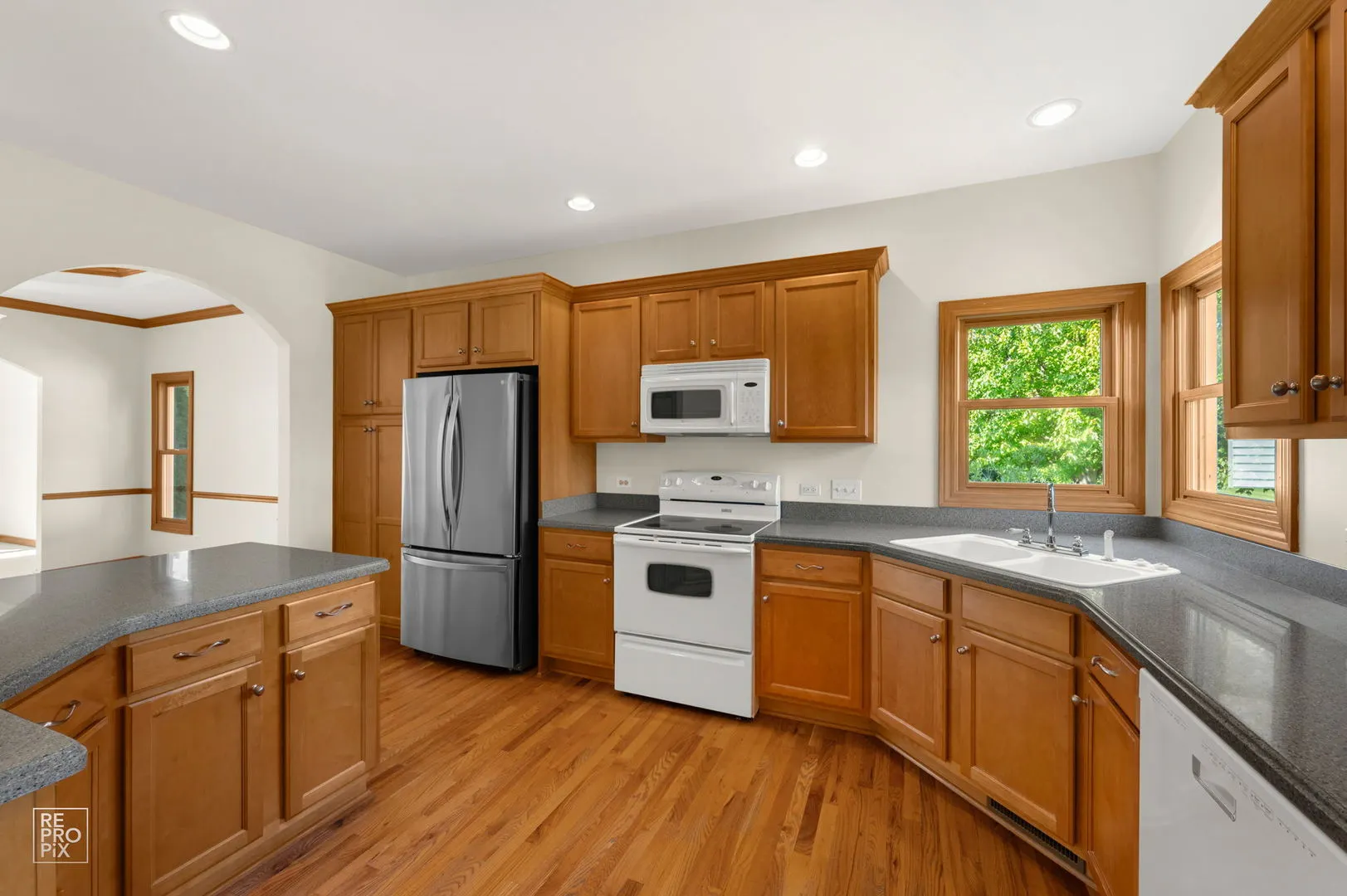 405 Sudbury Circle IL