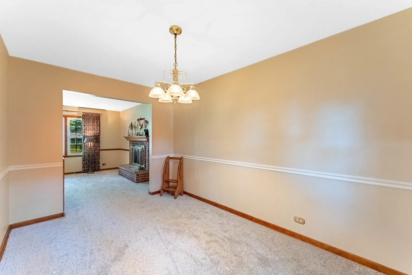 3S240 Burr Oak Drive IL