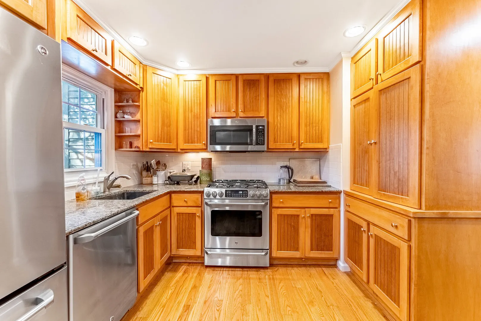 3S240 Burr Oak Drive IL