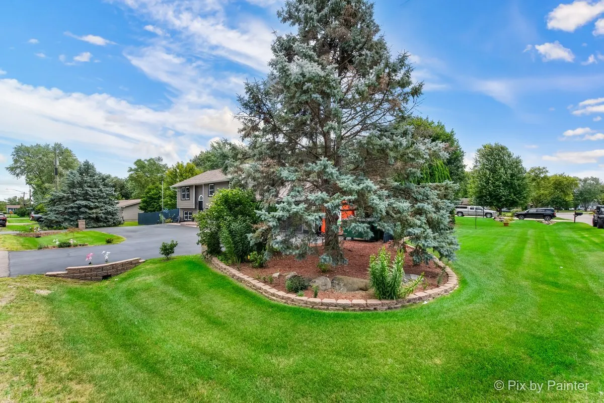 3503 Biscayne Road IL