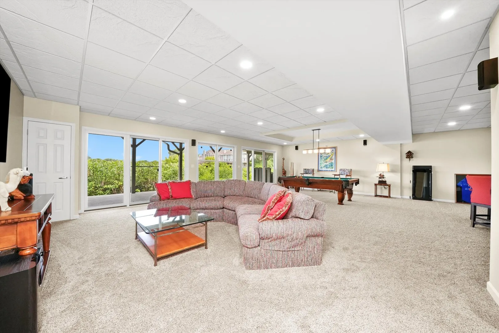 1022 W Bogey Lane IL
