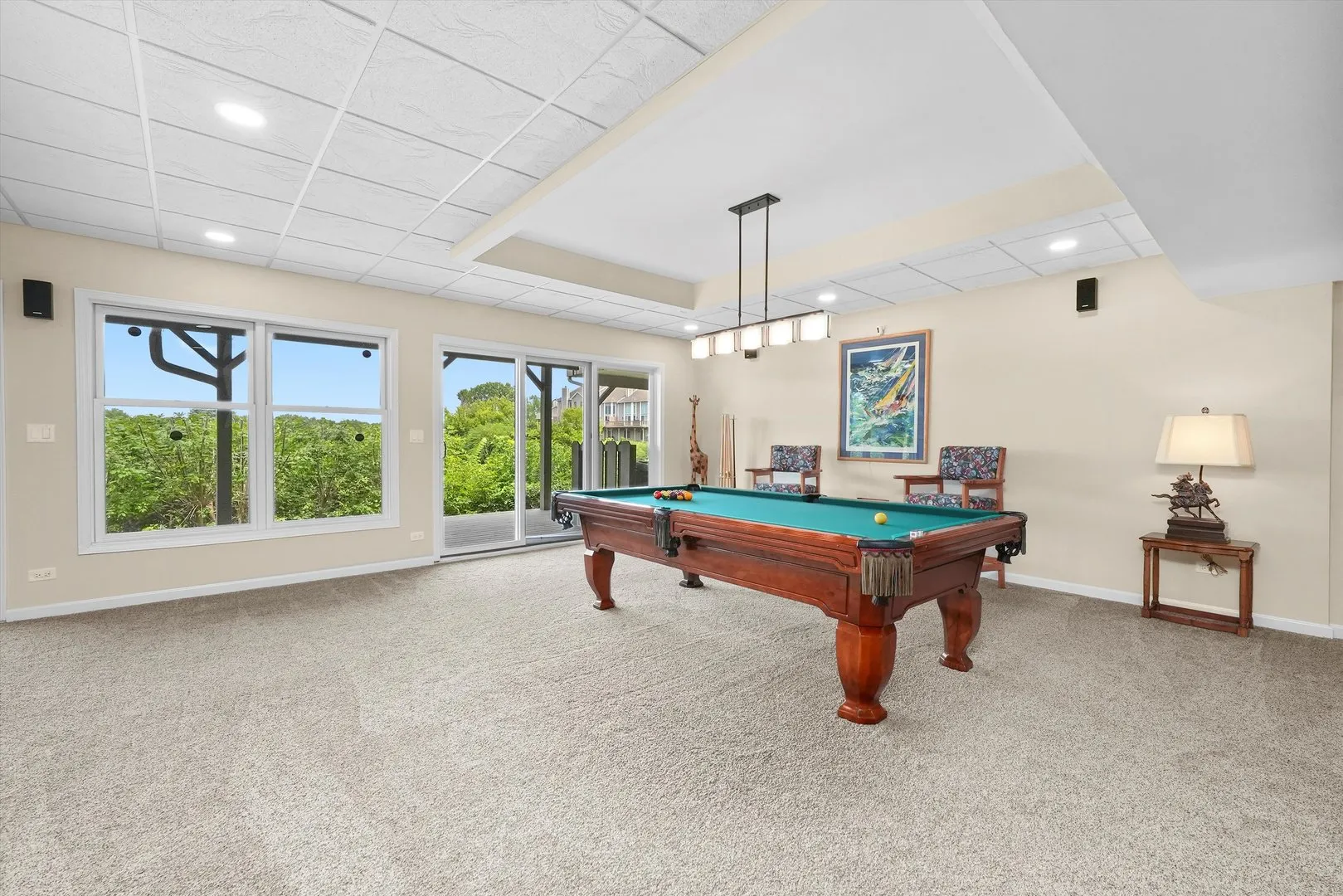 1022 W Bogey Lane IL