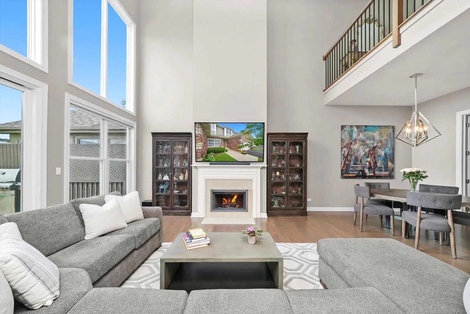 1022 W Bogey Lane IL