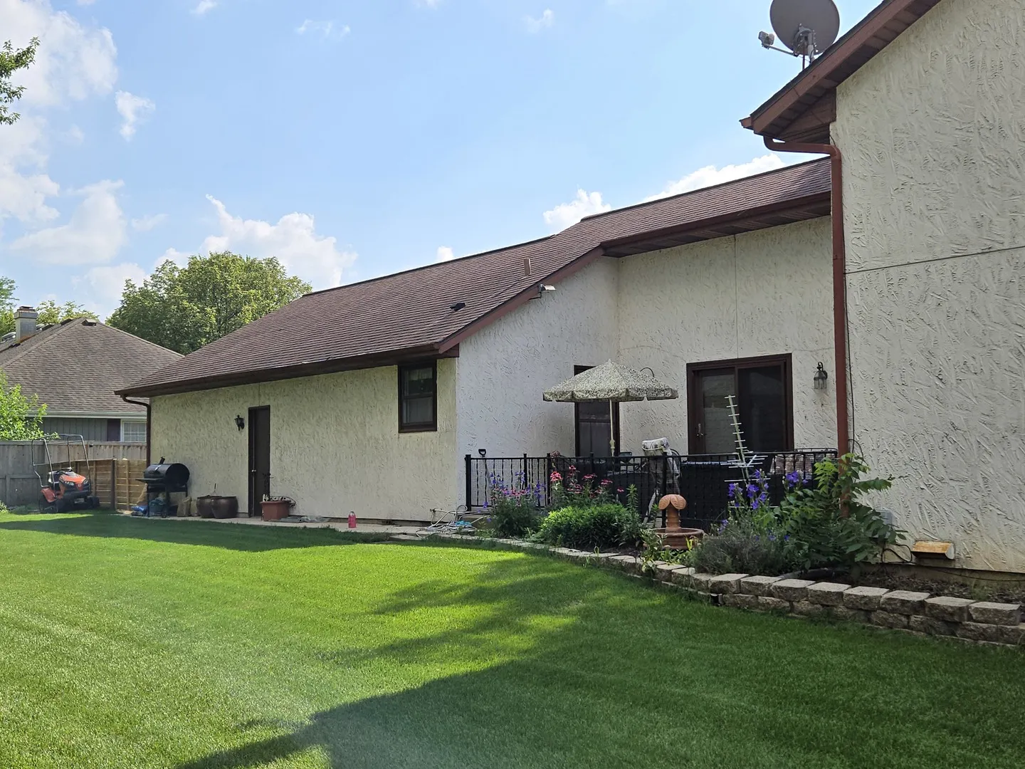 219 Brookside Drive IL