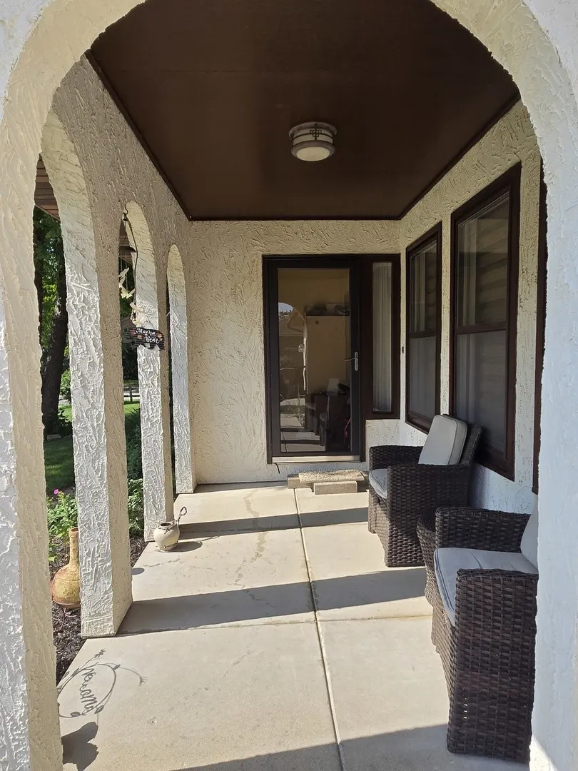 219 Brookside Drive IL
