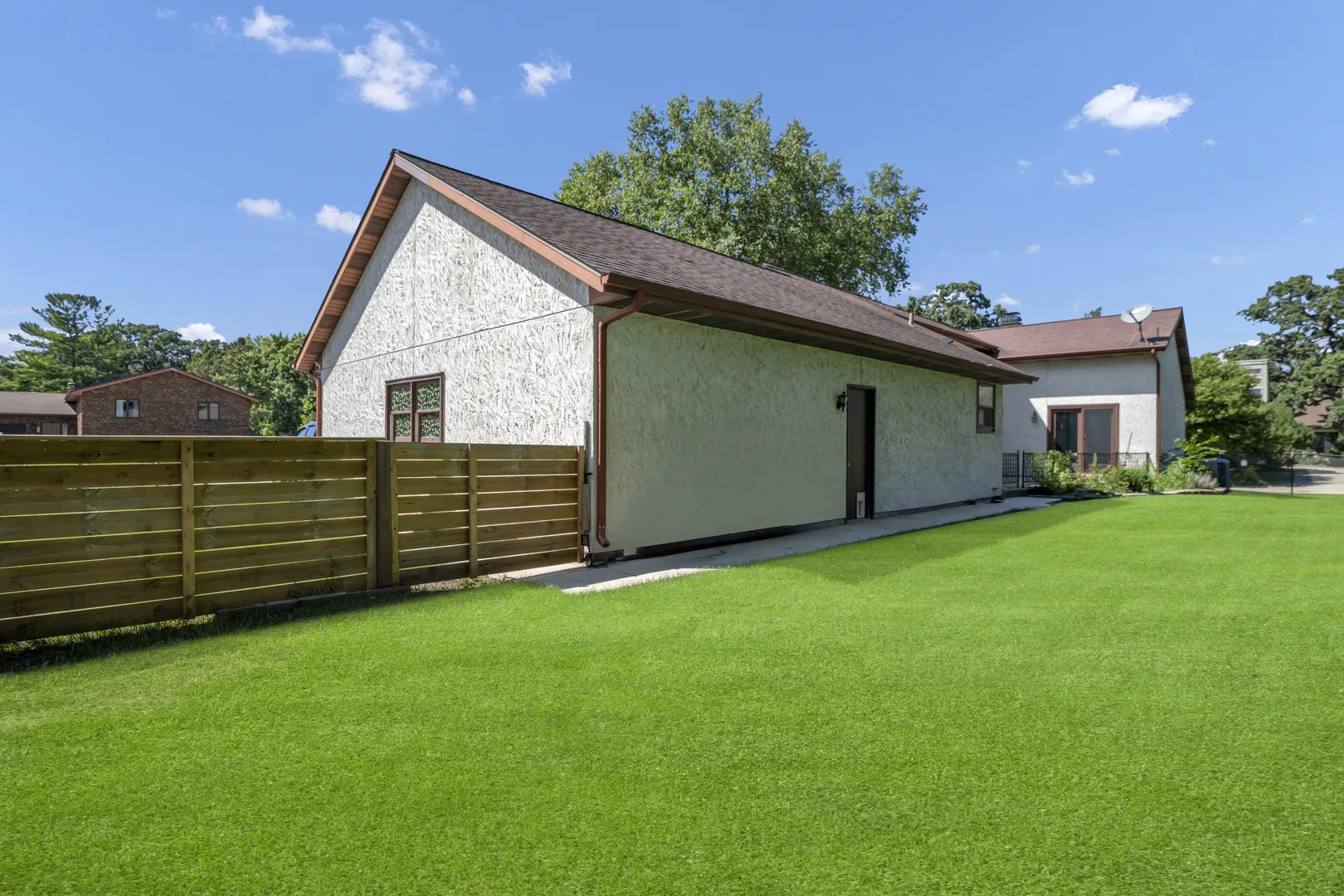 219 Brookside Drive IL