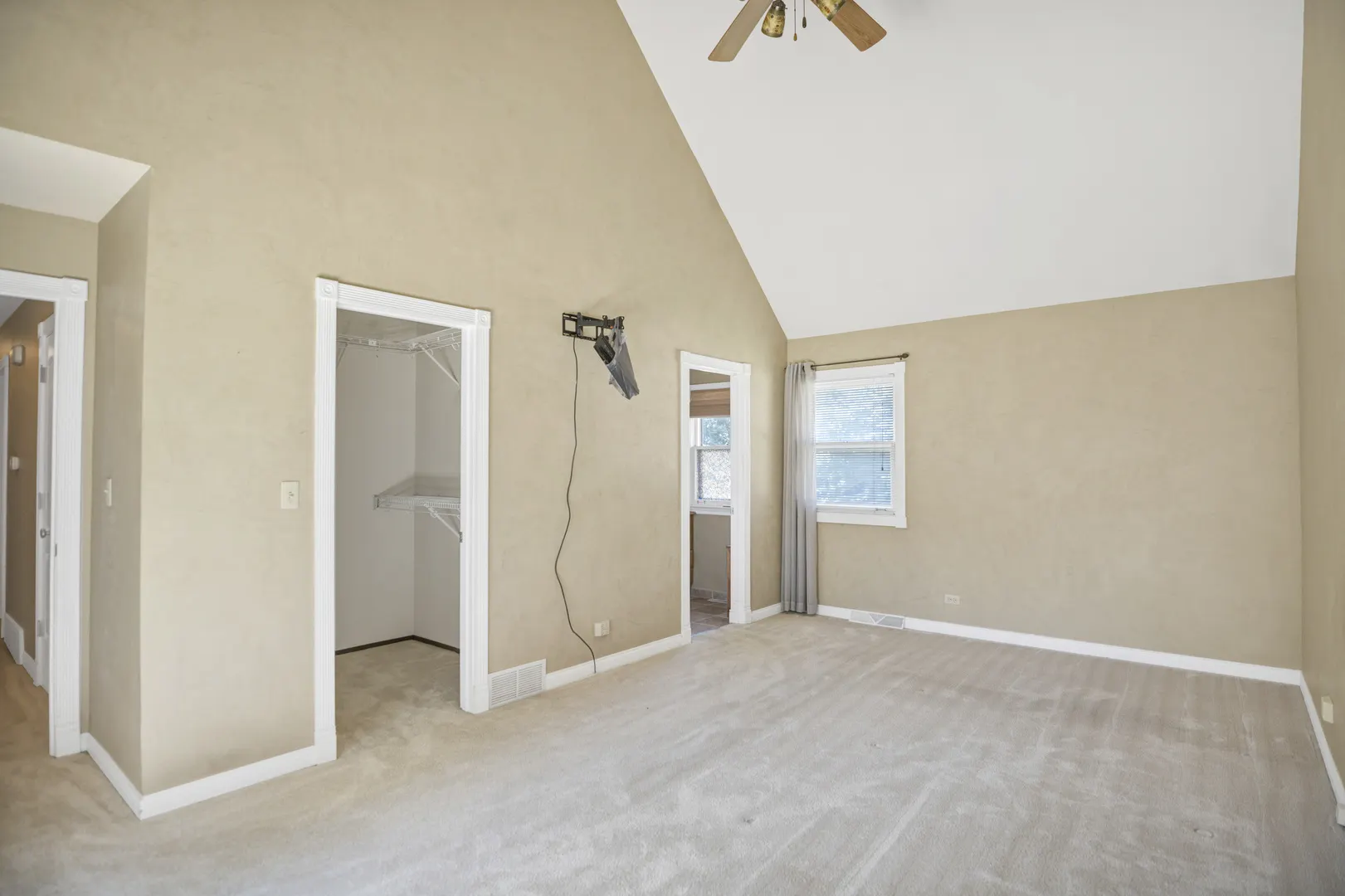219 Brookside Drive IL