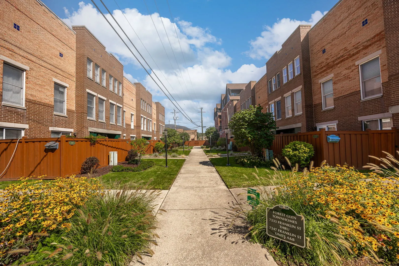 7237 Franklin Street B IL