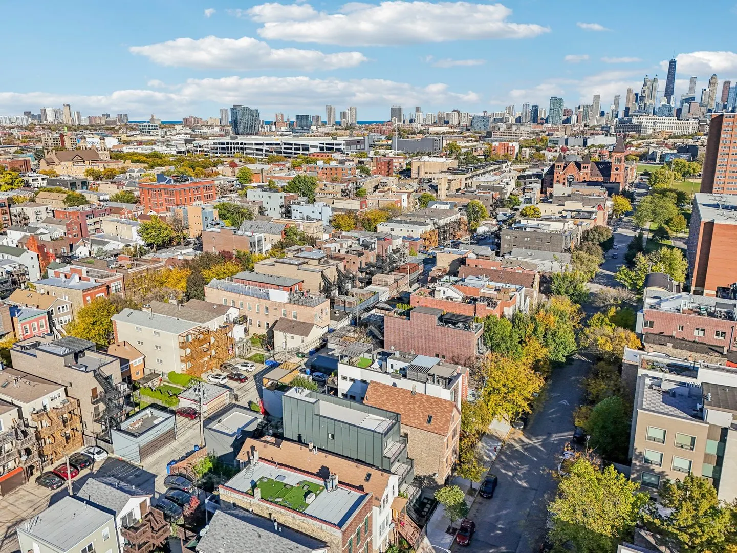 1536 W Chestnut Street B IL