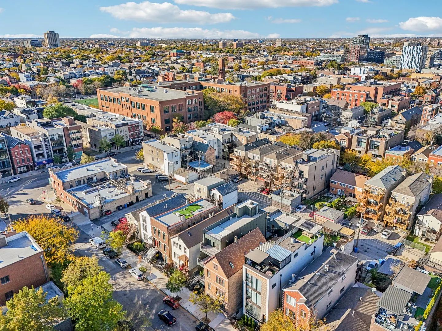 1536 W Chestnut Street B IL